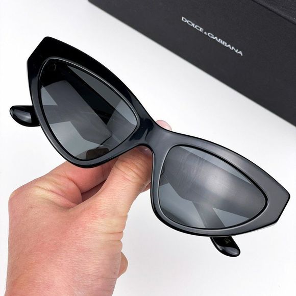 D&G DG4439 501/87 Sunglasses Black Dark Grey Cat Eye Women - Picture 2 of 16